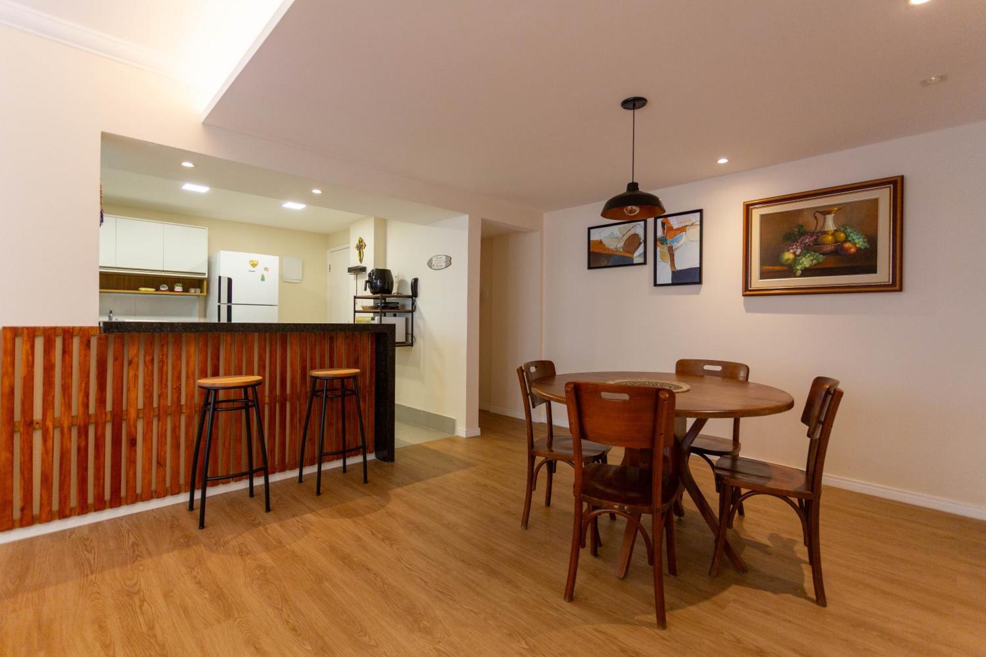 Apartamento 3 Quartos Com Vista Ao Mar, Rede E Estacionamento, Decoracao Regional